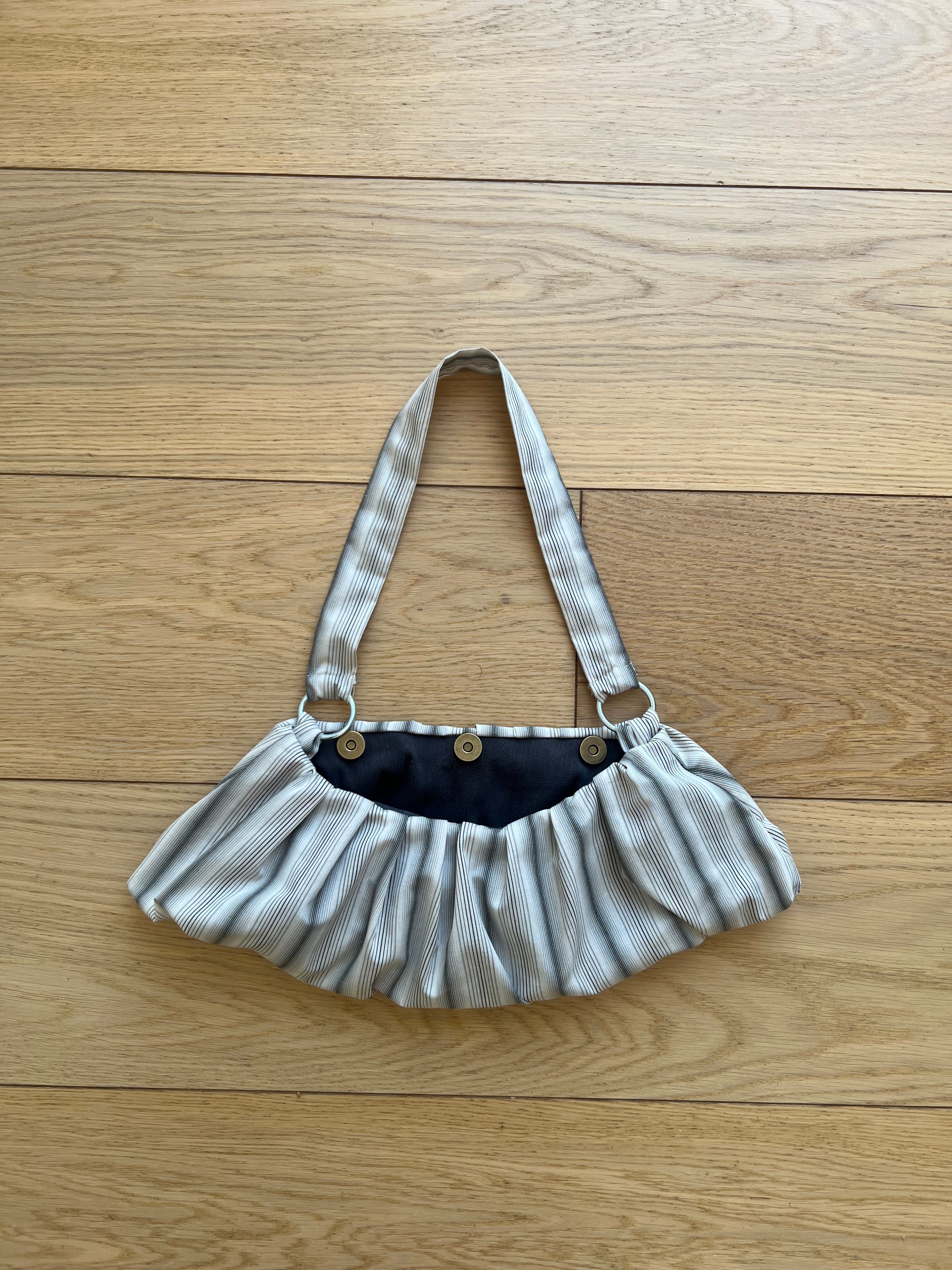 Stone Stripe Pleat Bag (wo/ Pocket)